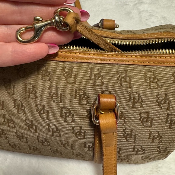 Dooney & Bourke Vintage Tan Mini Barrel Bag Purse Y2K Neutral Rare EUC Preppy - Picture 13 of 16